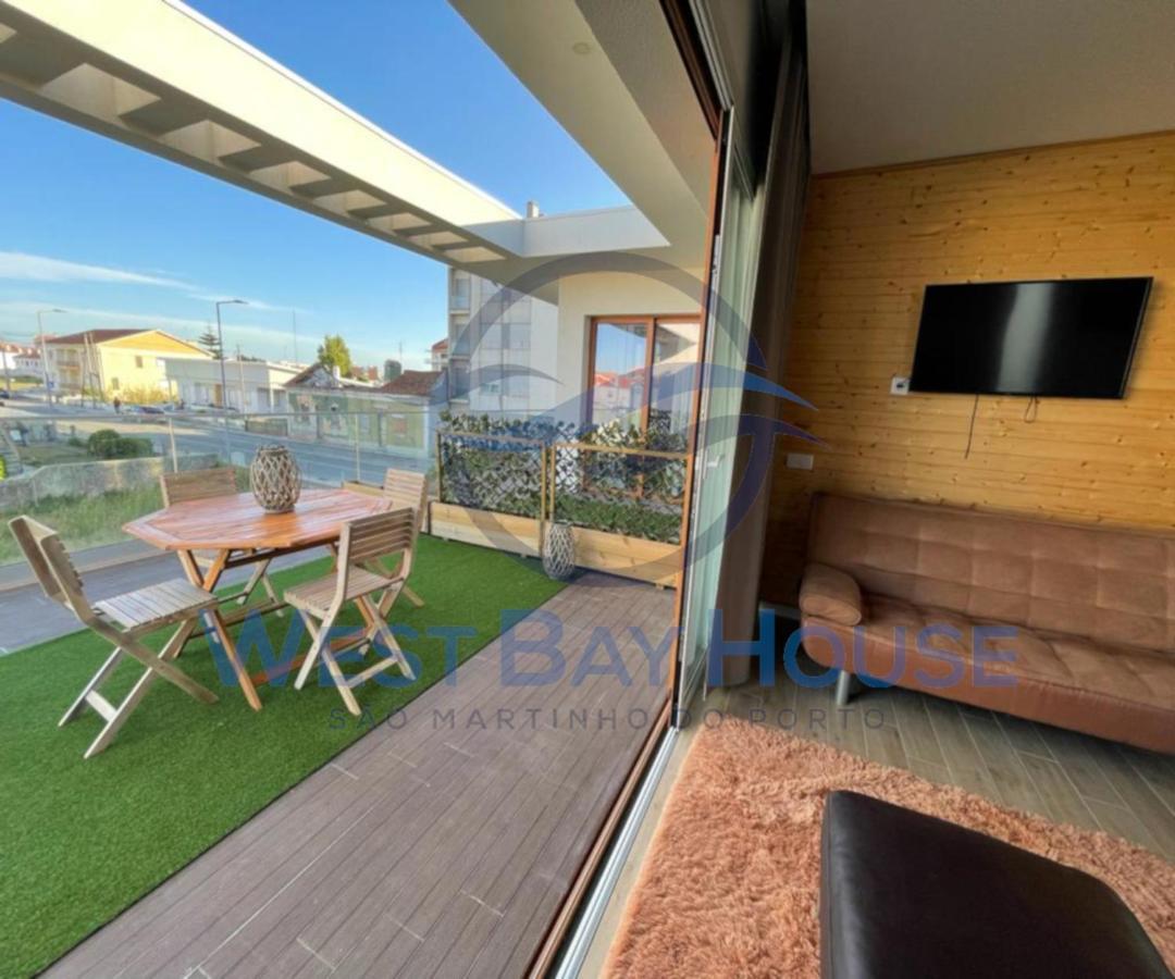 Отель West Bay House Сан-Мартинью-ду-Порту Экстерьер фото
